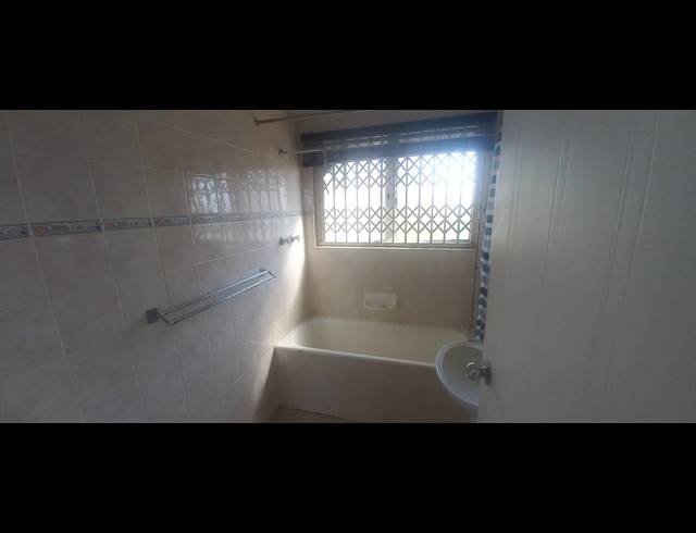 2 BEDROOM FLAT TO LET IN WINDERMERE